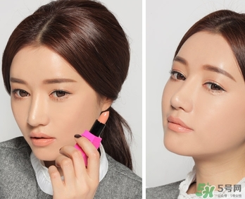 ����ɫ��ʲô������ɫ����ں���ʲô��ɫ��